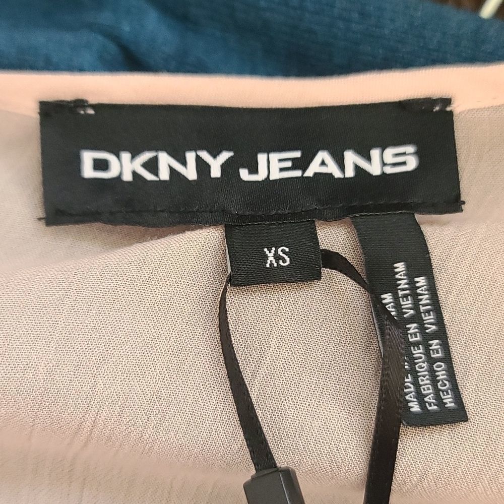 DKNY JEANS TOP - Picture 9 of 10